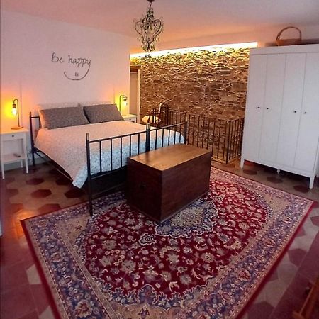 דירות אורטה סאן ג'יוליו Casa Longhi מראה חיצוני תמונה
